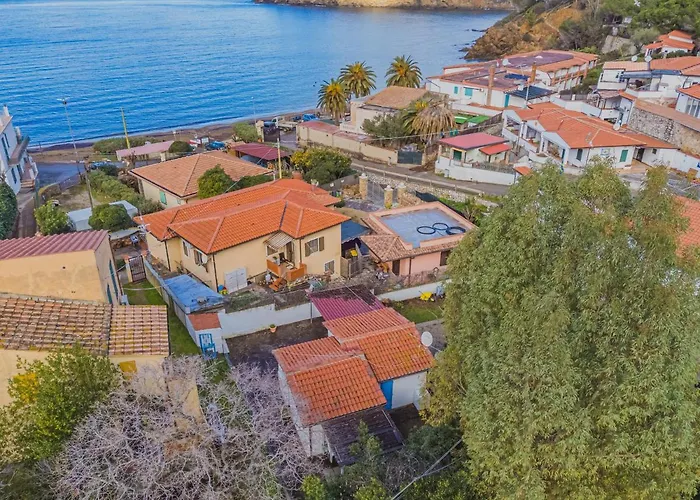 Casa A 30 Metri Da Pareti * קאפוליברי