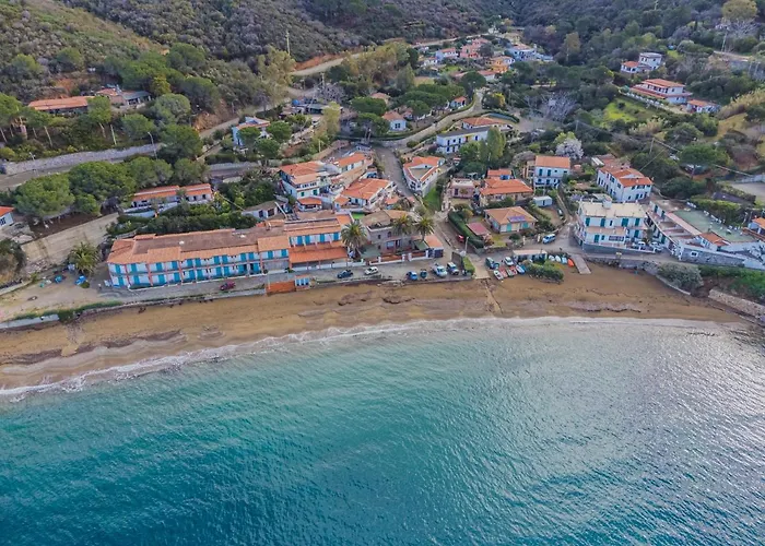 Casa A 30 Metri Da Pareti קאפוליברי